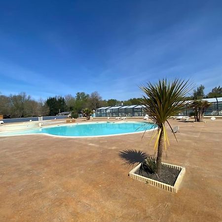 Aureilhan  Vue Sur Le Lac, Cadre Verdoyant, Camping 4 Etoiles מראה חיצוני תמונה